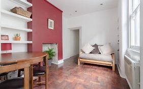 Modern 2 Bedroom Flat In Central London